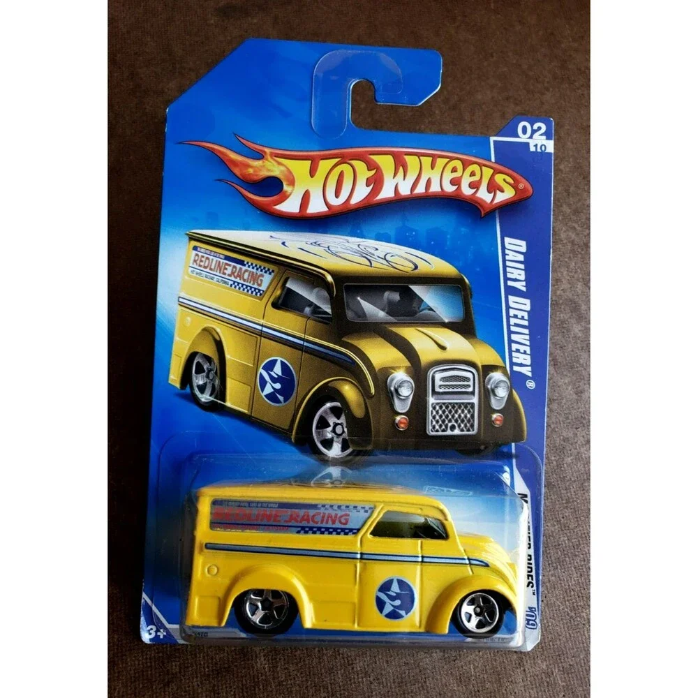 2009 Hot Wheels DAIRY DELIVERY Yellow MODIFIED RIDES SERIES #2/10 1:64 P2478 5SP